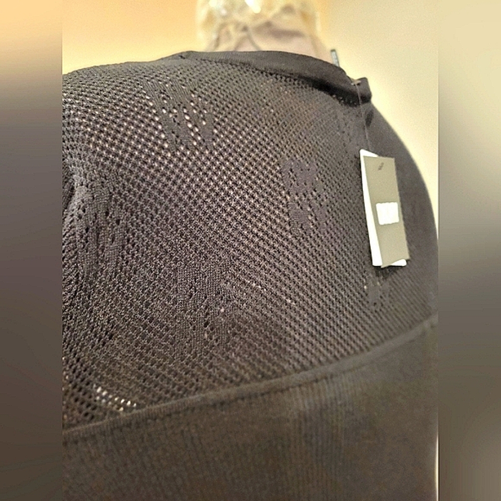 NWT 1X, 2X, or 3X DKNY Blk Sweater - Picture 4 of 12